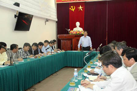 Bộ trưởng Đinh La Thăng yêu cầu tiếp tục thực hiện quyết liệt tái cơ cấu các doanh nghiệp thuộc Bộ.